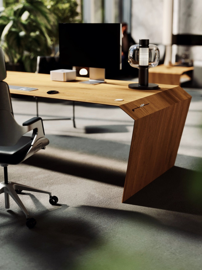 Hochwertiger Designerschreibtisch aus Holz